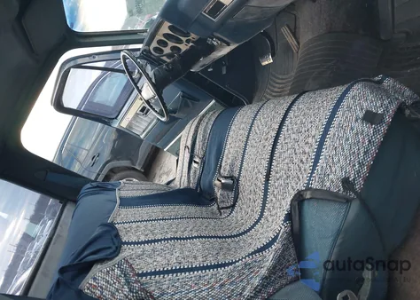 1985 Chevrolet C10 из США, поврежденный, VIN 1GCDC14H0FJ129793